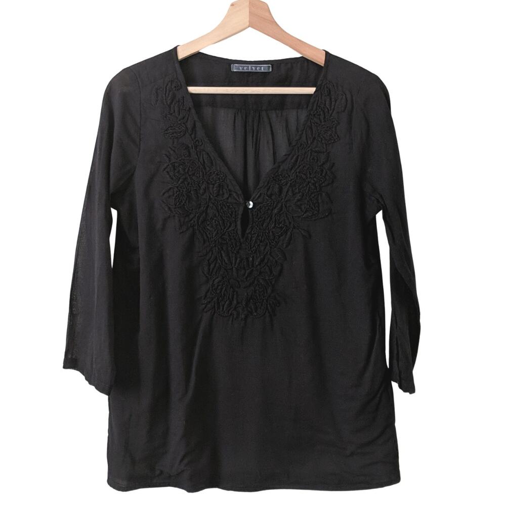 Velvet‎ Black V-Neck Embroidered Lightweight Travel Summer Top Crochet Small S